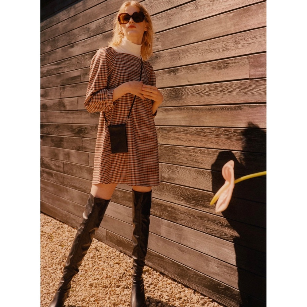 NWT RealLeather Crossbody Phone Bag